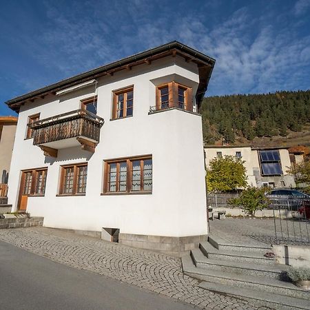 Chasa Nogler - Ferienwohnung Ramosch Zewnętrze zdjęcie
