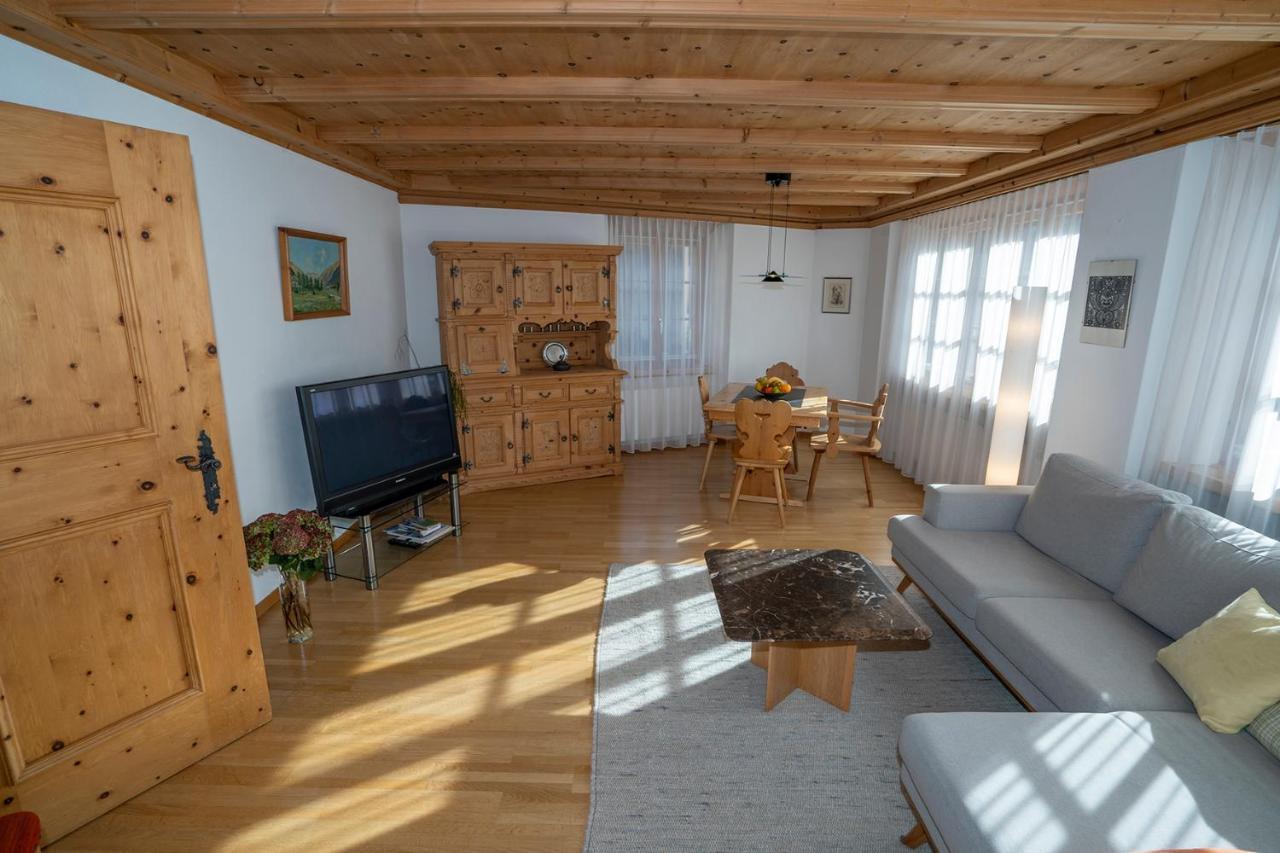 Chasa Nogler - Ferienwohnung Ramosch Zewnętrze zdjęcie