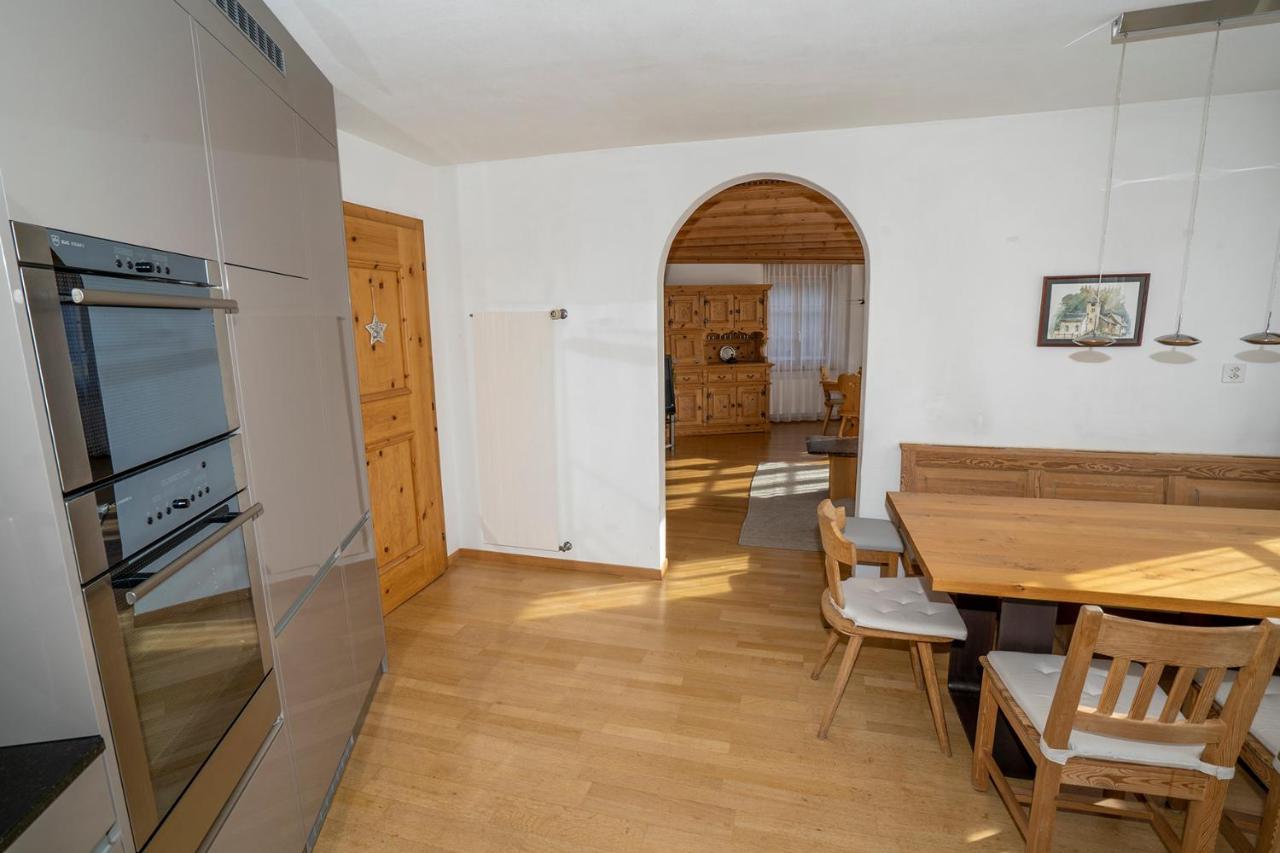 Chasa Nogler - Ferienwohnung Ramosch Zewnętrze zdjęcie