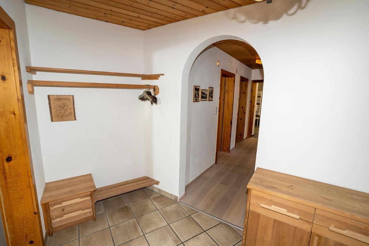 Chasa Nogler - Ferienwohnung Ramosch Zewnętrze zdjęcie