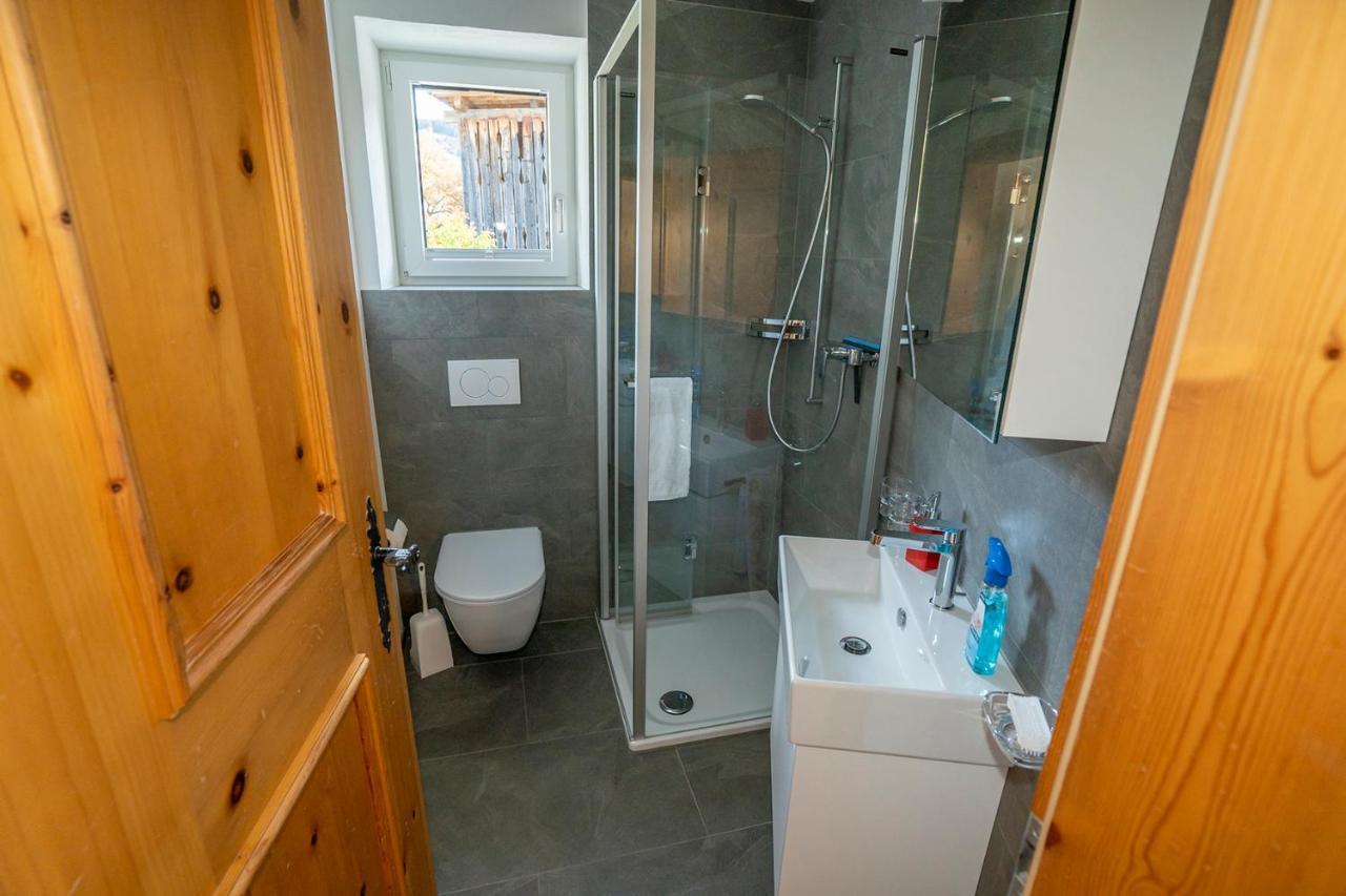 Chasa Nogler - Ferienwohnung Ramosch Zewnętrze zdjęcie